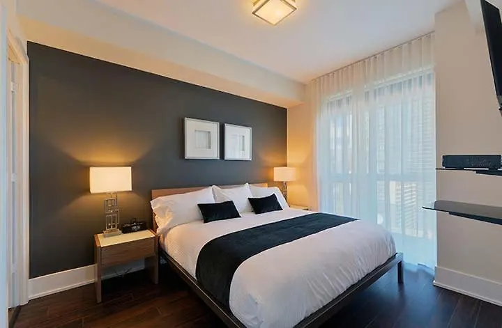 Delsuites - 300 Front Street - 30 Night Stays Toronto Hotel