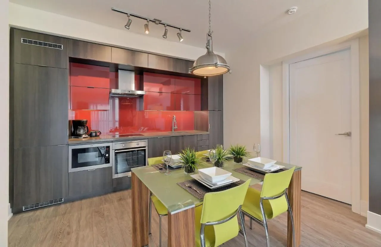 Delsuites - 300 Front Street - 30 Night Stays Toronto