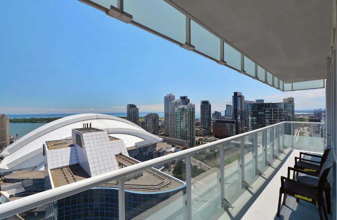 ***** Hotel Delsuites - 300 Front Street - 30 Night Stays Toronto Canada