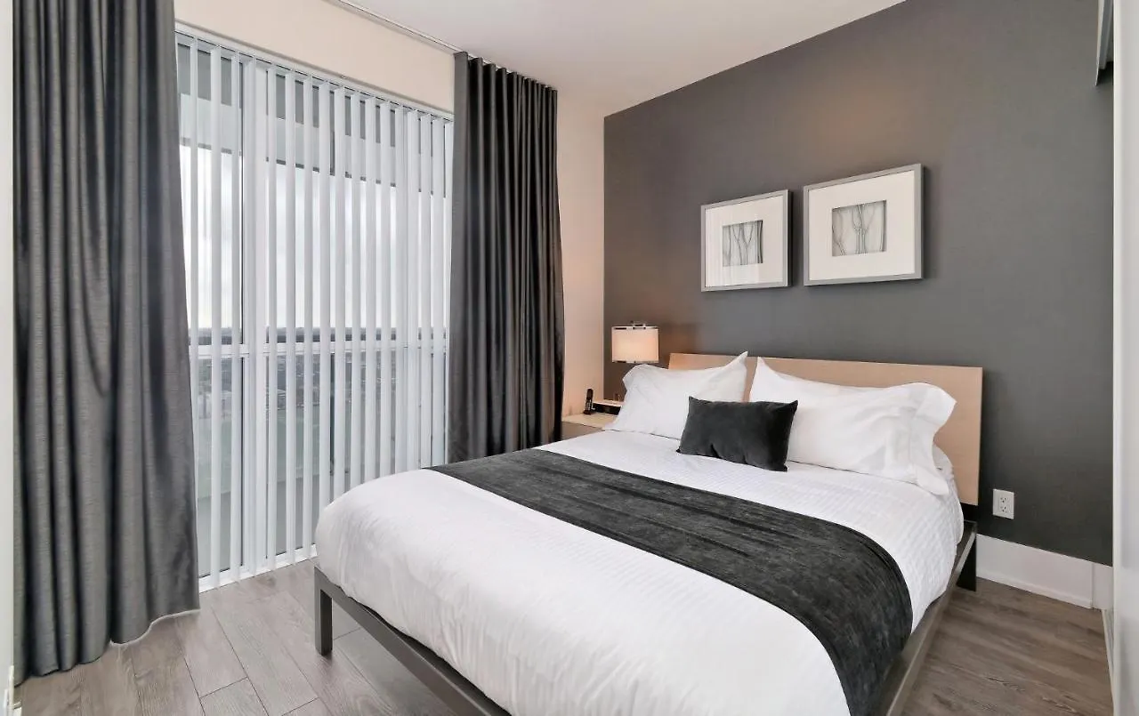 Delsuites - 300 Front Street - 30 Night Stays Toronto Hotel