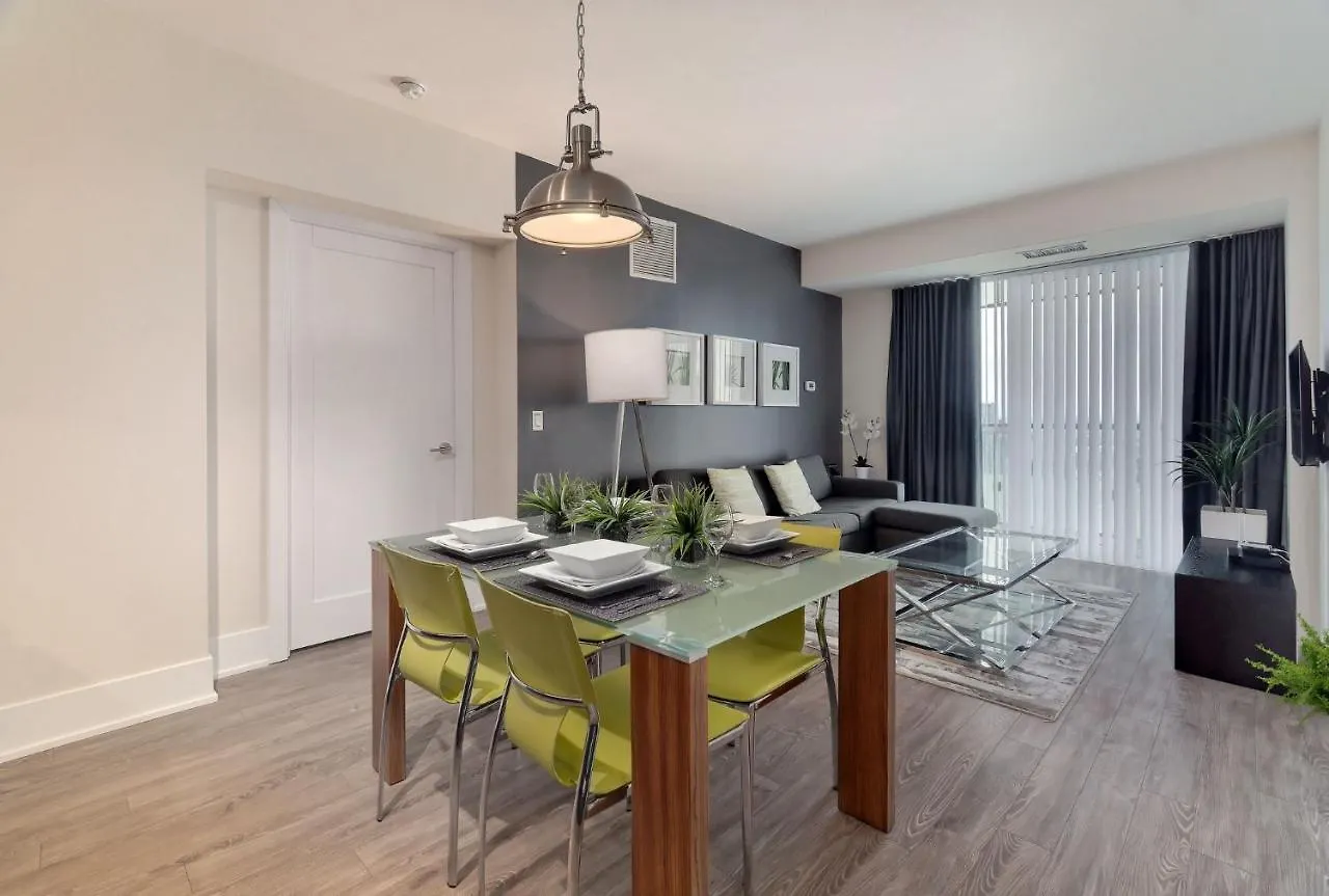 Delsuites - 300 Front Street - 30 Night Stays Toronto 5*,