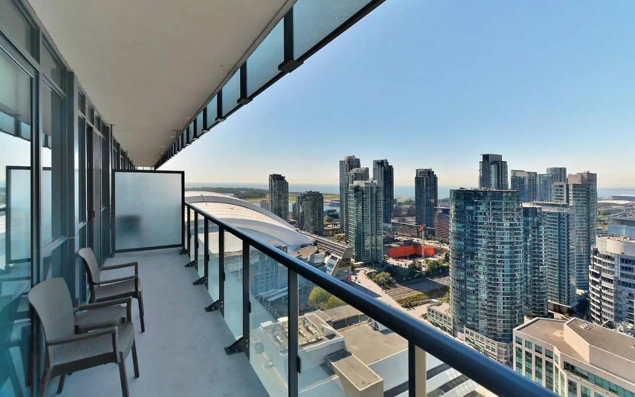Delsuites - 300 Front Street - 30 Night Stays Toronto 5*,  Canada