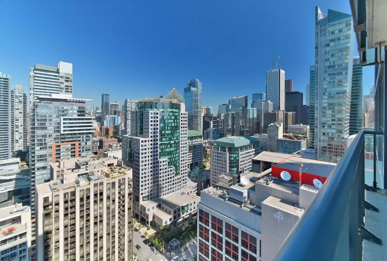 Delsuites - 300 Front Street - 30 Night Stays Toronto 5*,  Canada