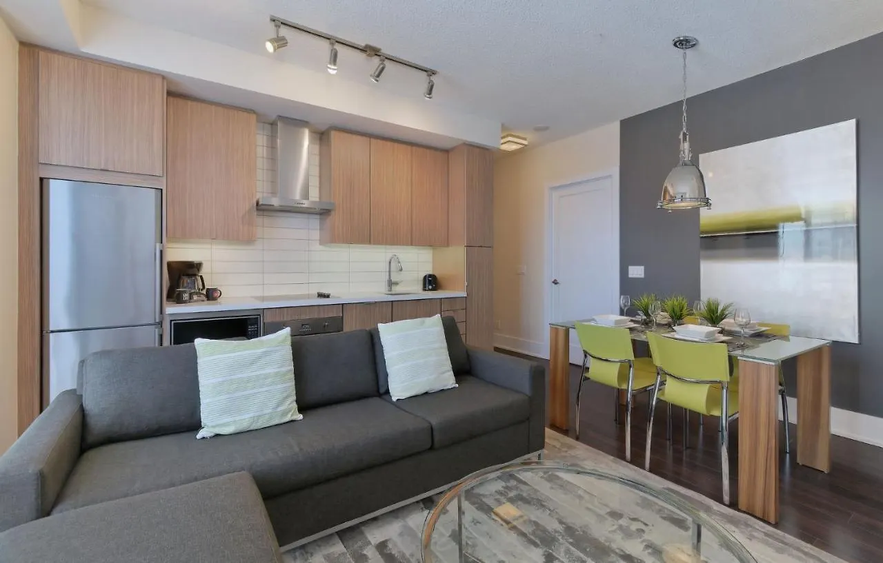 Delsuites - 300 Front Street - 30 Night Stays Toronto Hotel