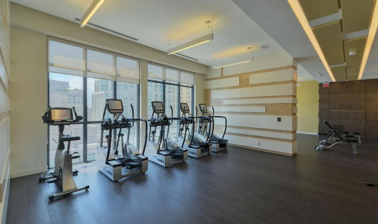 Hotel Delsuites - 300 Front Street - 30 Night Stays Toronto